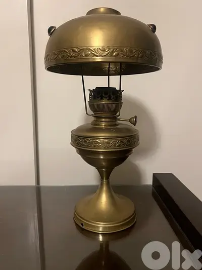 قنديل نحاس انتيك قديم    Old Copper Lampadaire