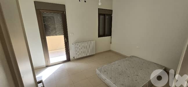 zouk mosbeh 165m 3 bed 3 wc chaufage available delux  large balcony