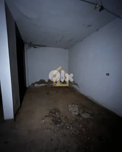 Warehouse for sale in tarik El Jdideh CN1 مستودع للبيع في طريق الجديدة