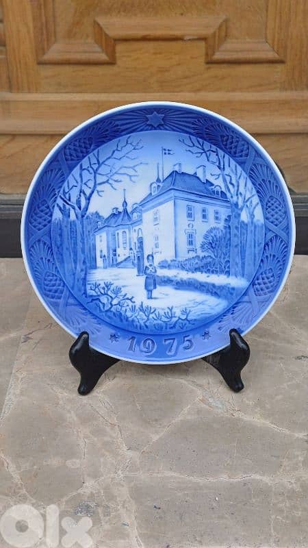antique 0