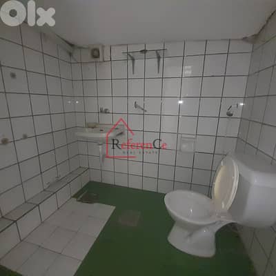 Catchy shop for rent in Zalka محل رائع للإيجار في الزلقا