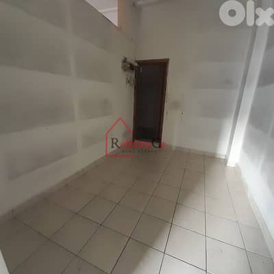 Catchy shop for rent in Zalka محل رائع للإيجار في الزلقا