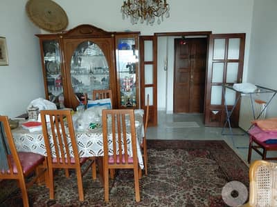 142 sqm apartment in Ballouneh Prime location -5 sec to highway