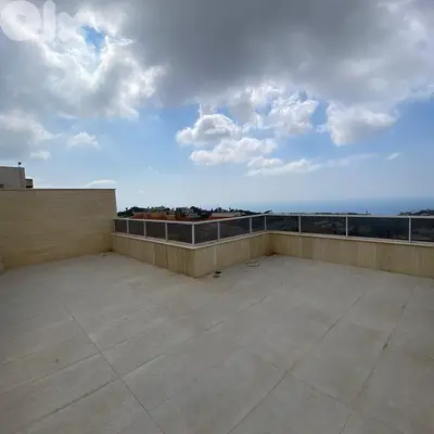 GMB175MM - Apartment For Sale In Amchit - Gherfin - شقة للبيع في عمشيت