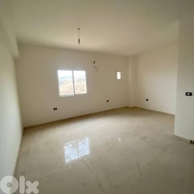 GMB175MM - Apartment For Sale In Amchit - Gherfin - شقة للبيع في عمشيت