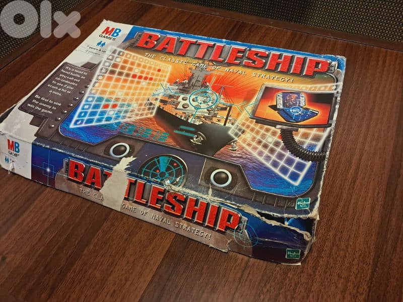 Used Original Hasbro Battleship board game 0