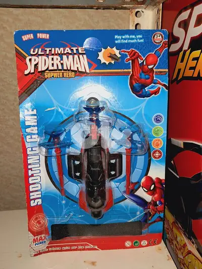 Spiderman shooter gun