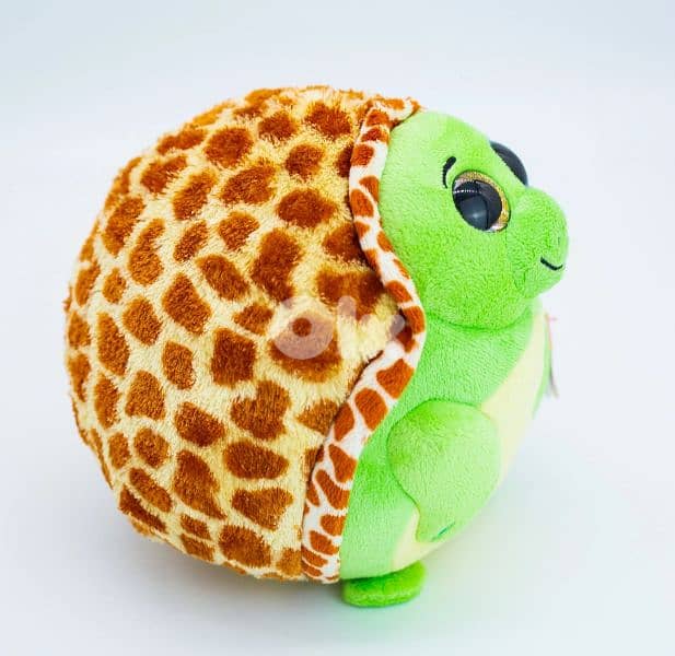 Huge Cute Turtle 0