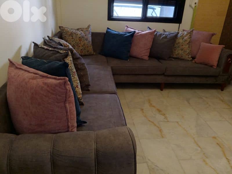 زاوية رمادي 1