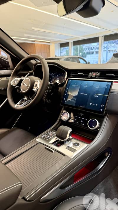 Jaguar F-Pace P250 2026