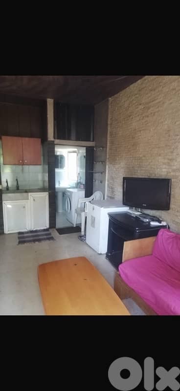 furnished studio in Bouar for rent 350$ 7