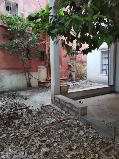 Building for sale in Achrafieh ارض للبيع في اشرفية