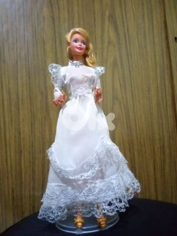 WEDDING PARTY Barbie Mattel1994 bride still good doll+necklace+shoes 1