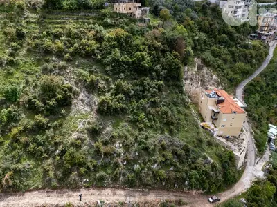 RWB112HM - Land for sale in Ghedras Keserwan