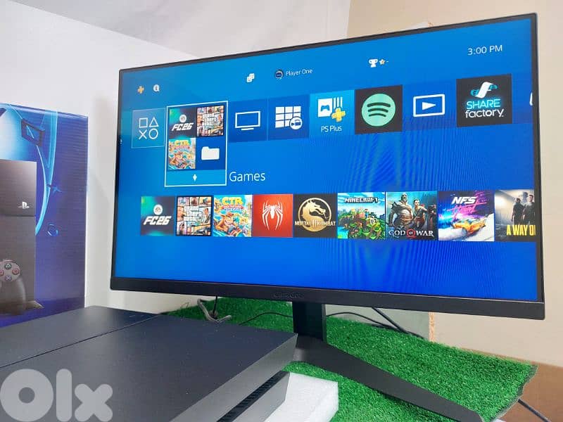 PS4 + 10 Games + 2 new controllers + bag + warranty 90 days 2