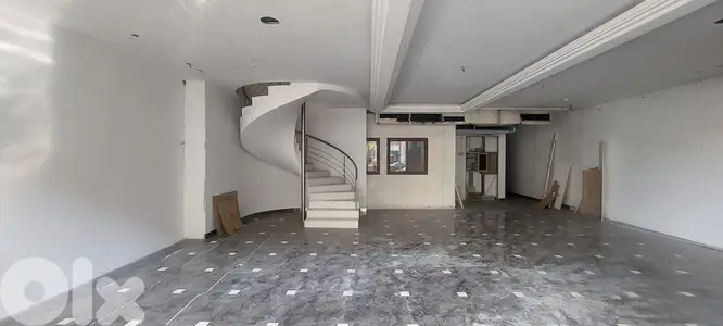 Shop for Rent in Downtown - Prime Location محل تجاري للإيجار