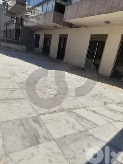 Maid's room ,private terrace,Beirut-Hamra/ الحمرا – بيروت REF#IZ132435