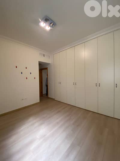 SUPER DELUXE FOR RENT IN HAZMIEH