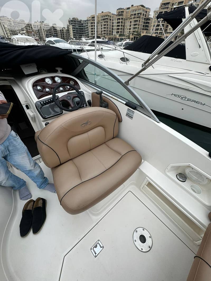 Pleasure Boat 8m - Volvo 270HP - Beirut 7