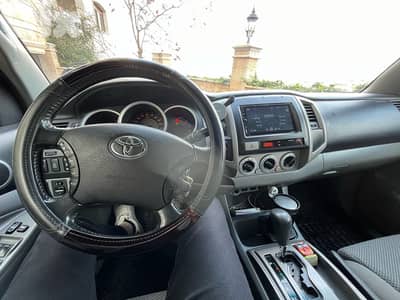 Toyota Tacoma 2011