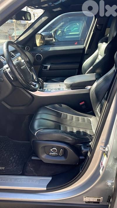 Land Rover Range Rover SVR 2016