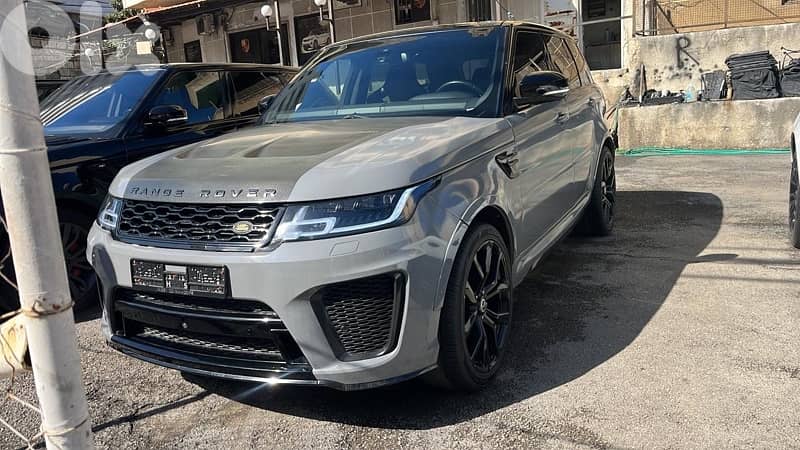 Land Rover Range Rover SVR 2016 0