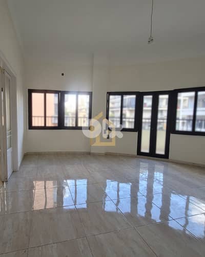 Office for rent in Badaro MK25 مكتب للإيجار في بدارو