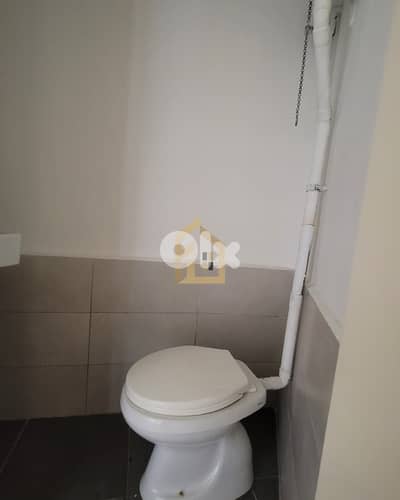 Office for rent in Badaro MK25 مكتب للإيجار في بدارو