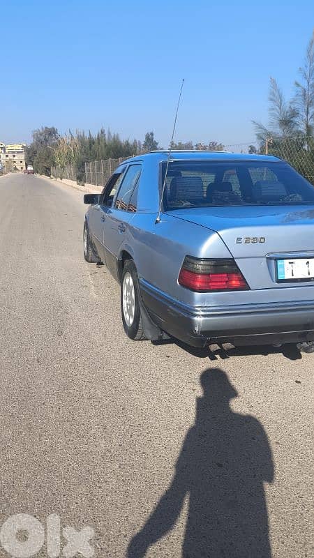 مرسيدس بنز 240/260/280 1994 0
