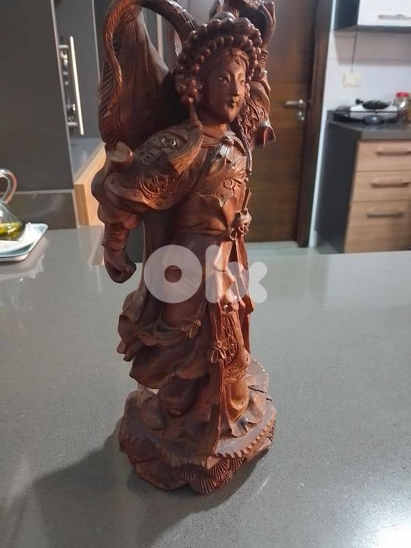 Fighter statue 0