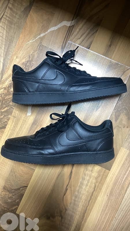 Nike court vision Size 43 0