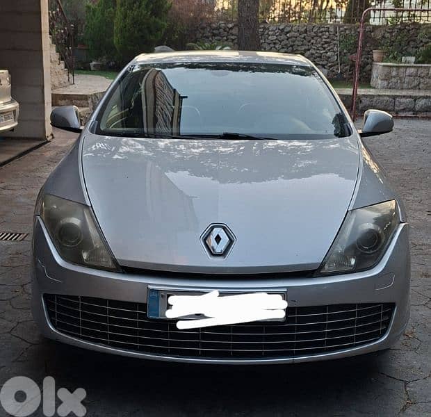 Renault Laguna 2011 0