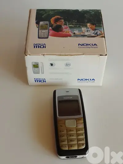 For Collectors 2 Nokia 1110i + 6230i EW Condition n battery n charger