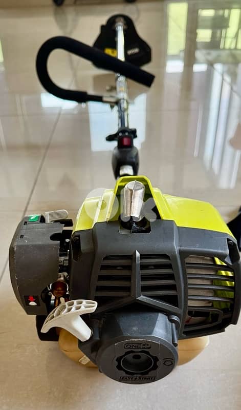 Grass Trimmer used as New 0