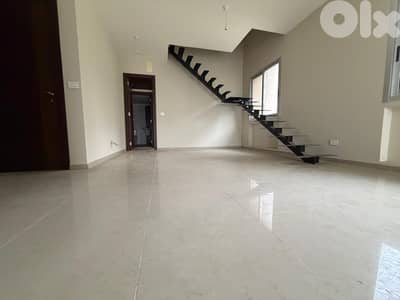 GMB114JC - Duplex For Sale In Blat - شقة دوبلكس للبيع في بلاط