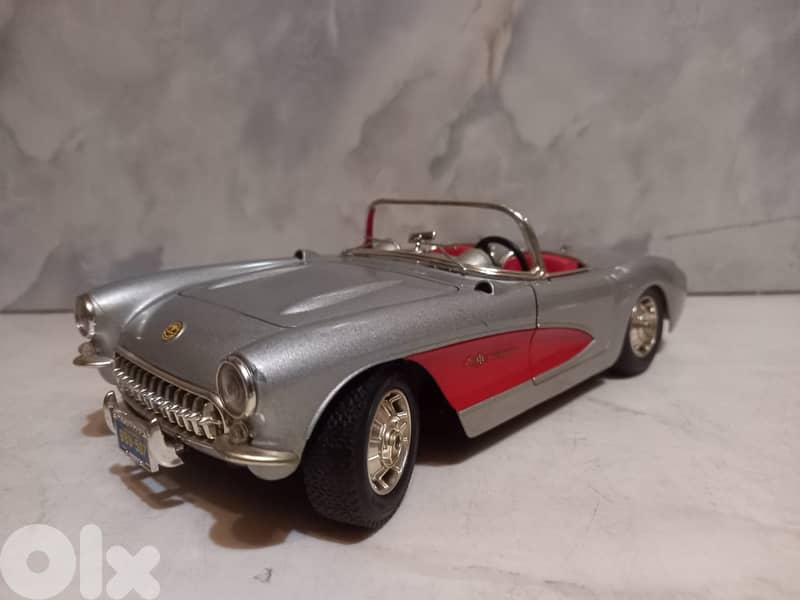 1957 Chevrolet Corvette diecast  1/18 Scale by Burago Italy 0