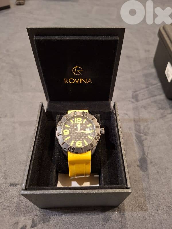 Rovina rubber yellow mens watch 0