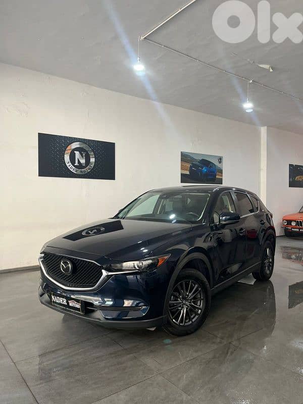 Mazda CX-5 2019 Touring AWD V4 Low Milage 0