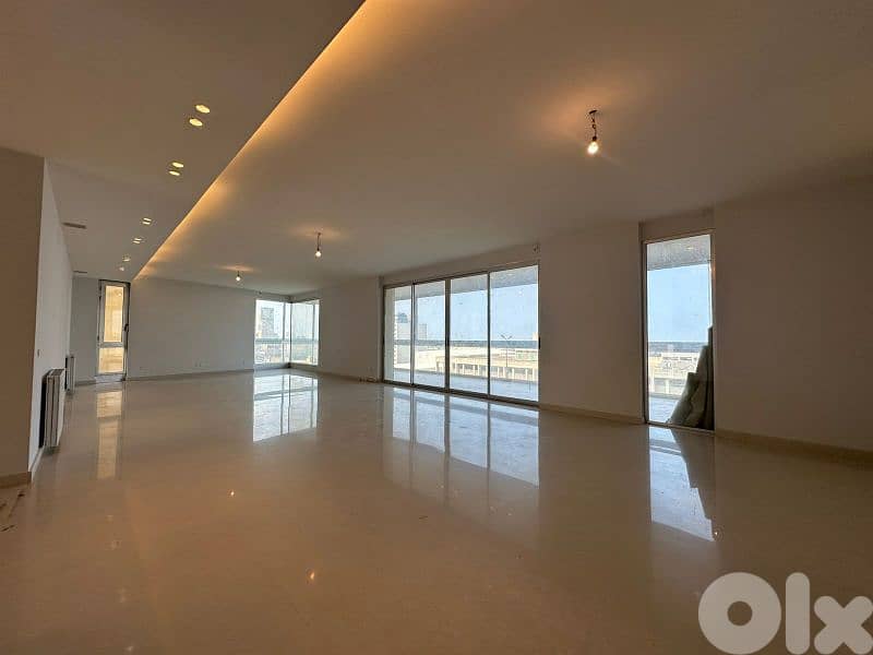 Luxurious Apartment For Sale in Saifi 0