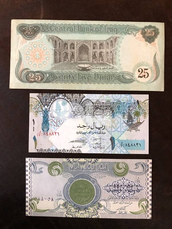 3 UNC banknotes 0