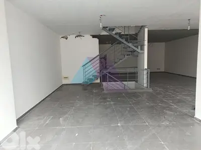 Commercial shop/showroom 4rent in Dikwene - محل للإيجار في الدكوانة