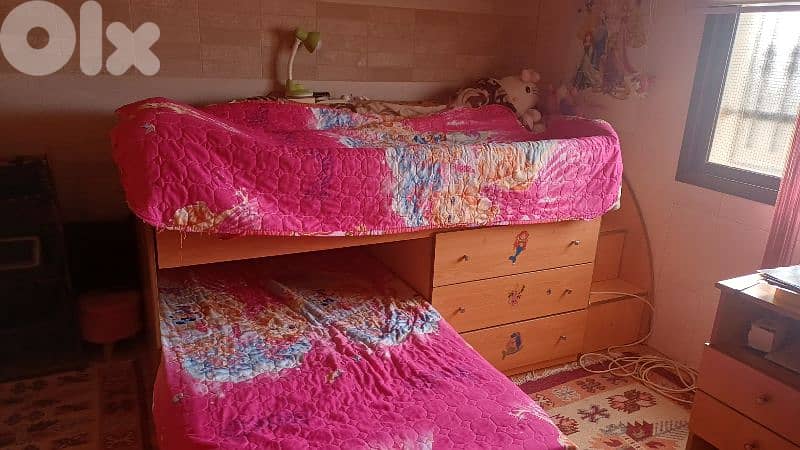 2 beds 9