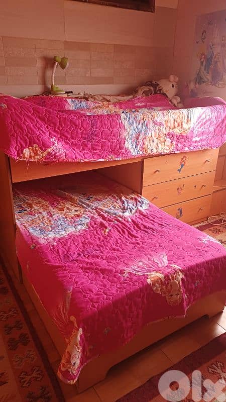 2 beds 10