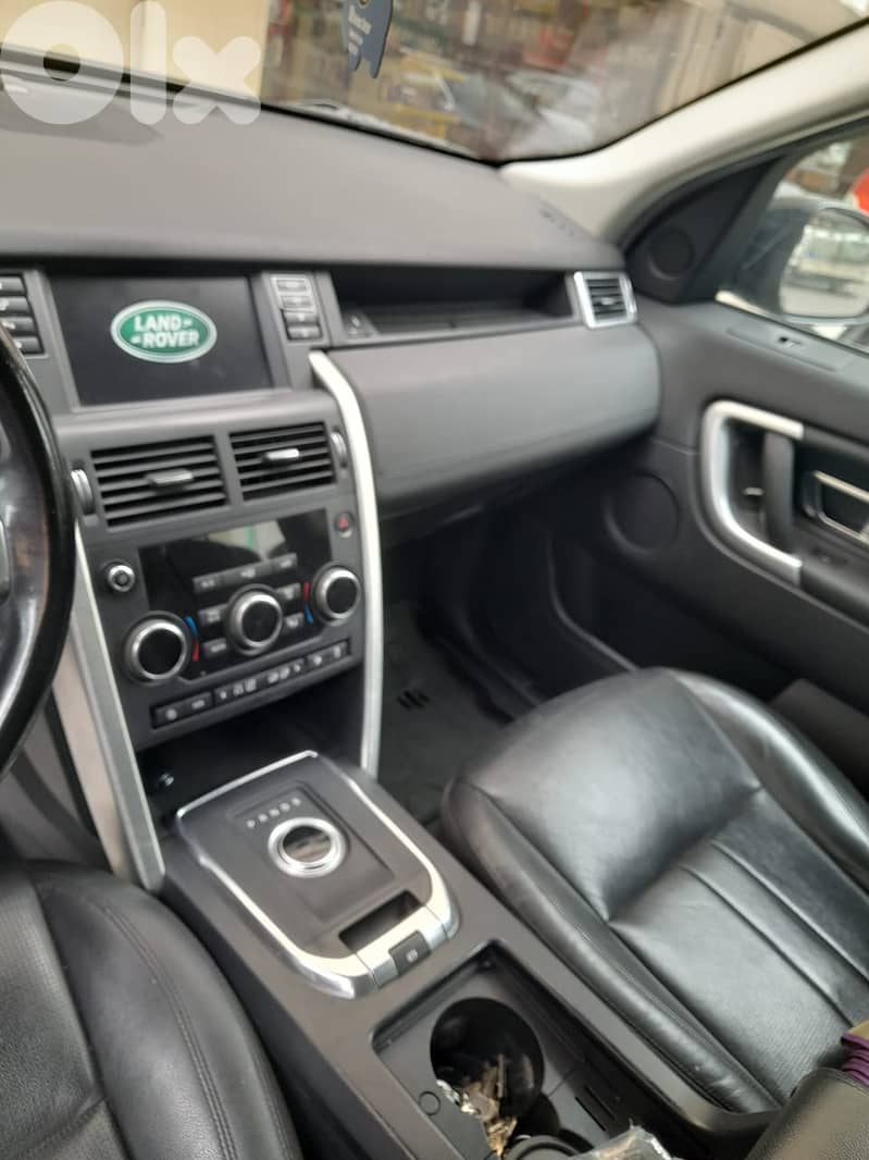 Land Rover Discovery 2018 0