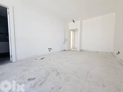 RA26-4727 Ain Mraiseh | Luxury Spacious Apartment for Rent | $4,000