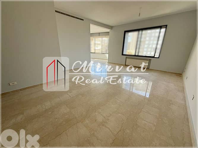 Spacious 3 Bedrooms Apartment For RentlPrime Location 0