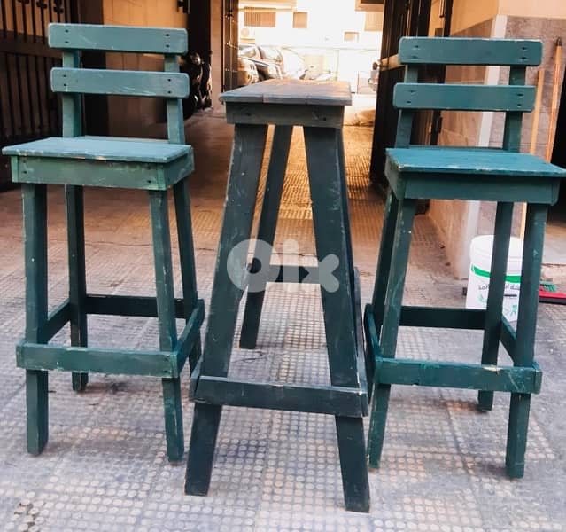 Garden table and chairs 0