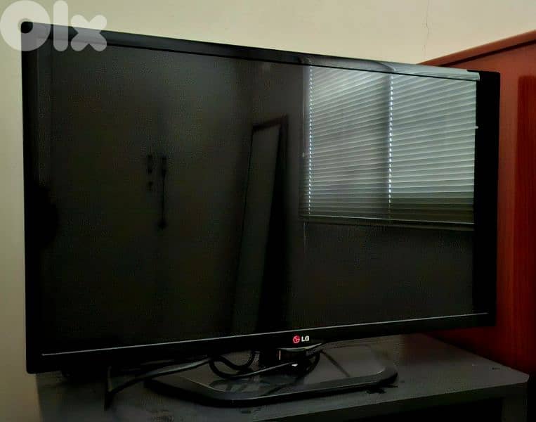 LG TV 32 inch 0
