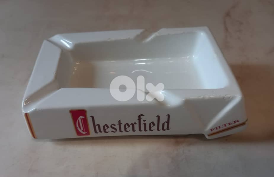 Vintage promotional Chesterfield ceramic ashtray big size 0