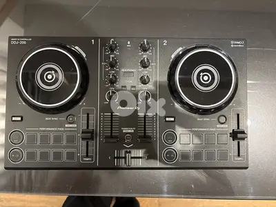 DDJ-200 pioneer dj new with cable DDJ-200 pioneer dj new with cable